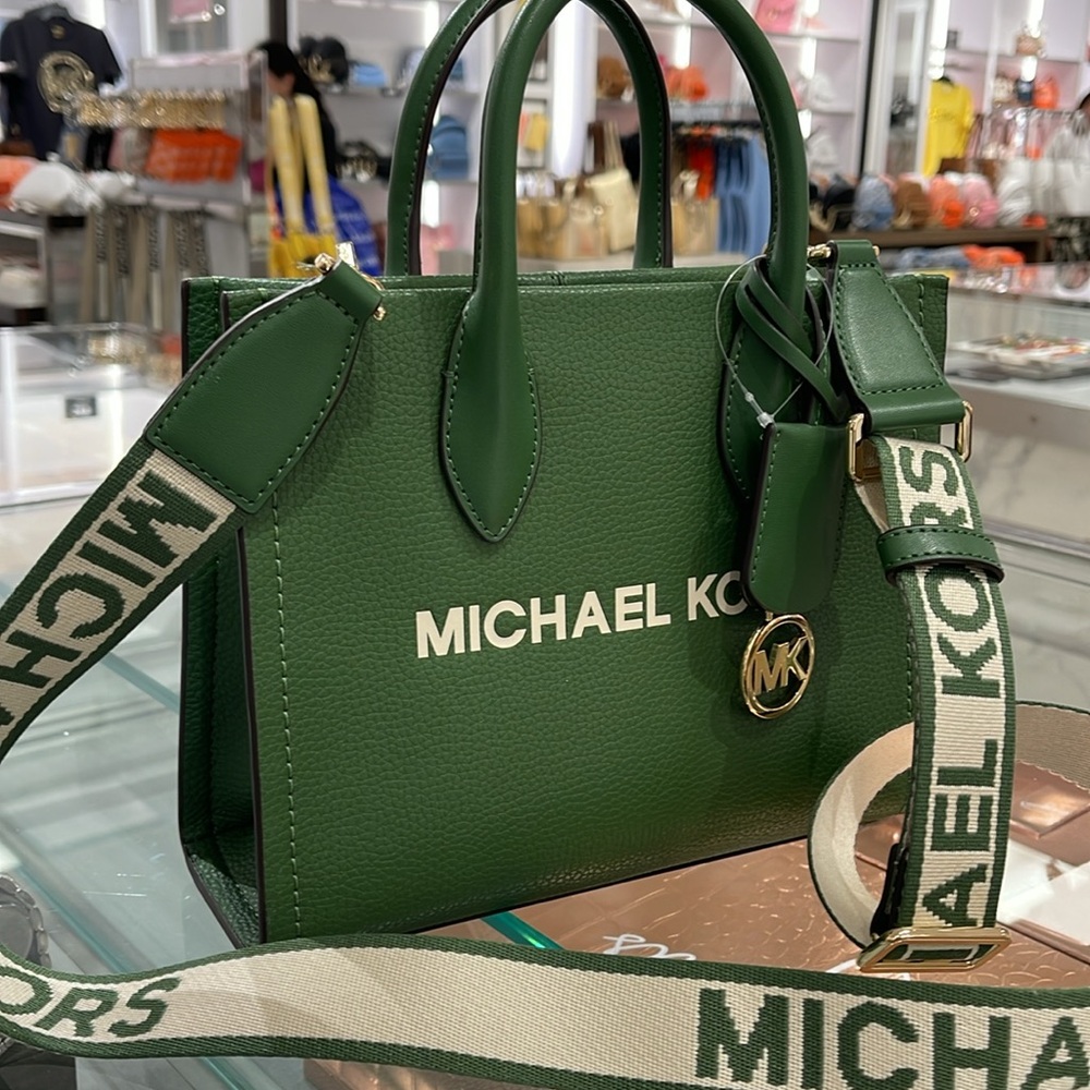 Michael Kors Mirella Small Pebbled Leather Shopper Crossbody XBODY Bag MK
NWT